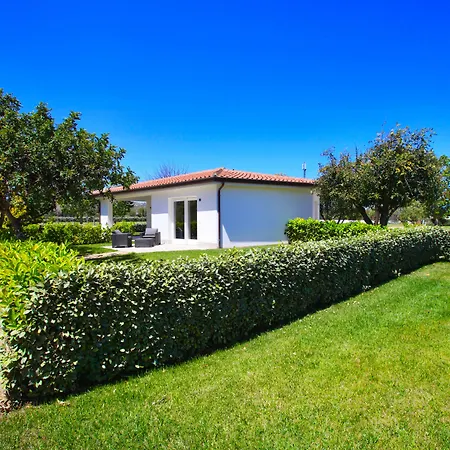 Abbaia Ba فندق بودوني